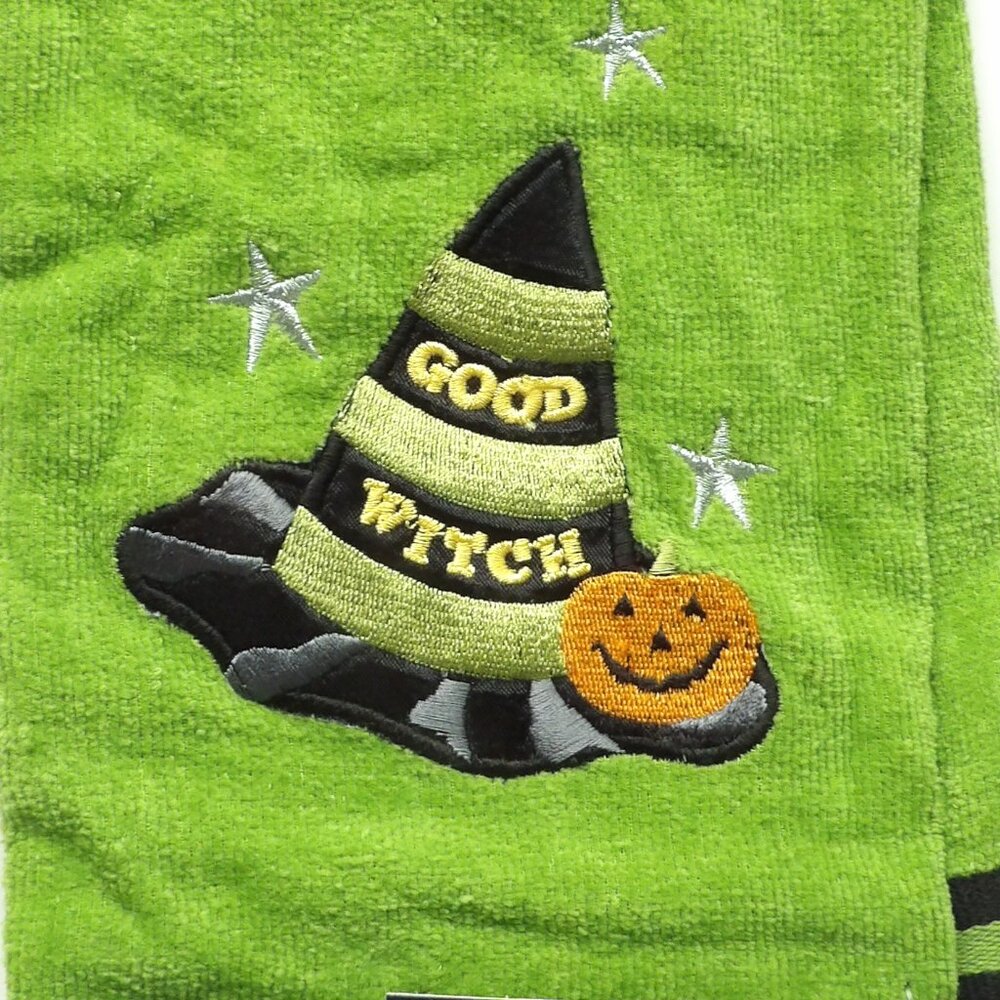 Bundle of 4 Halloween Themed Hand Towels Dish Towels NWT Good Witch Ghost - Picture 3 of 16